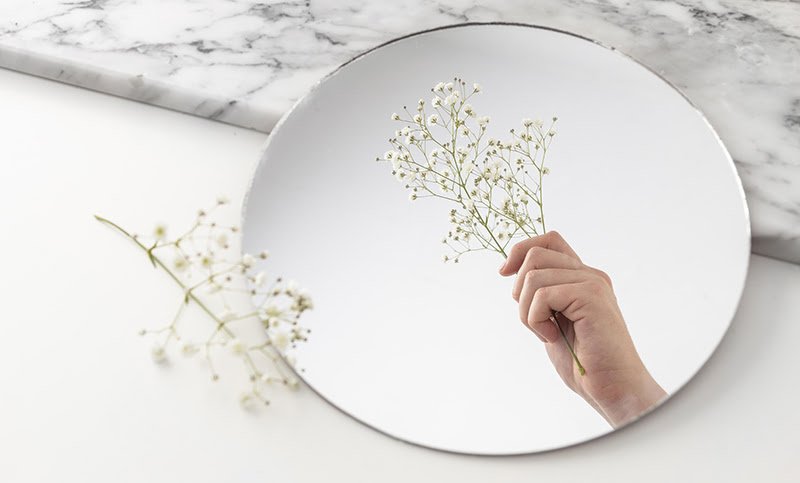 Étagère en Verre sur Mesure : maximiser l’espace avec panache ! 1 Miroir sur mesure